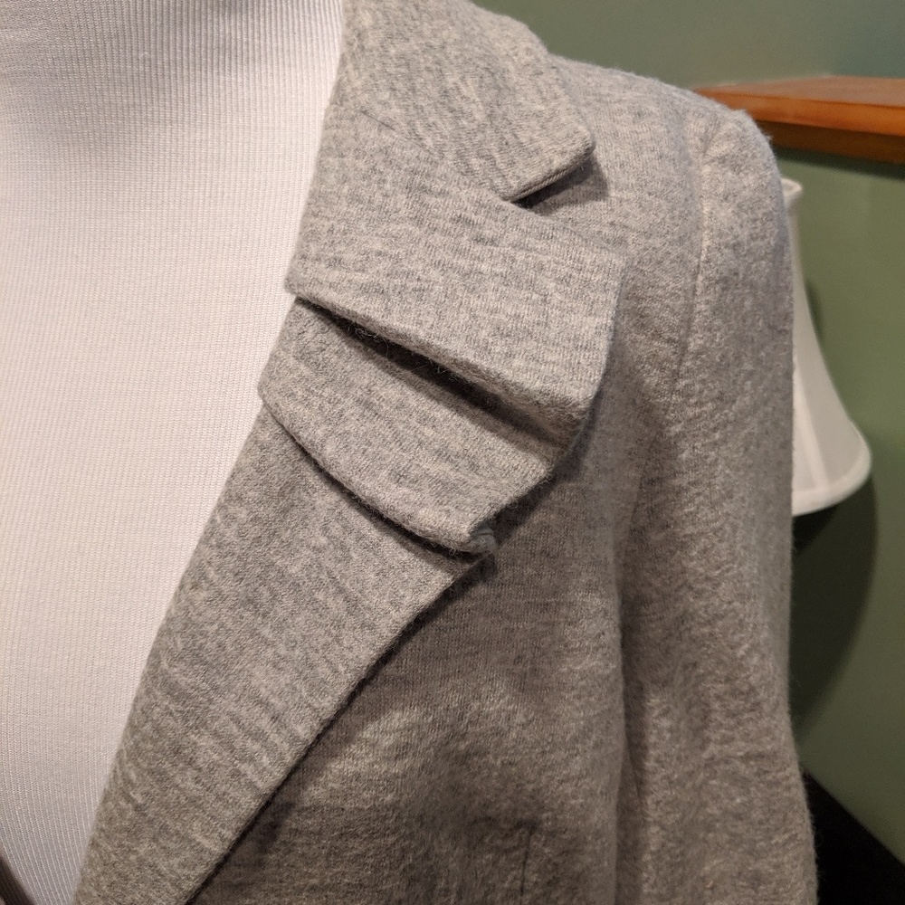 Lovely sweatshirt material blazer